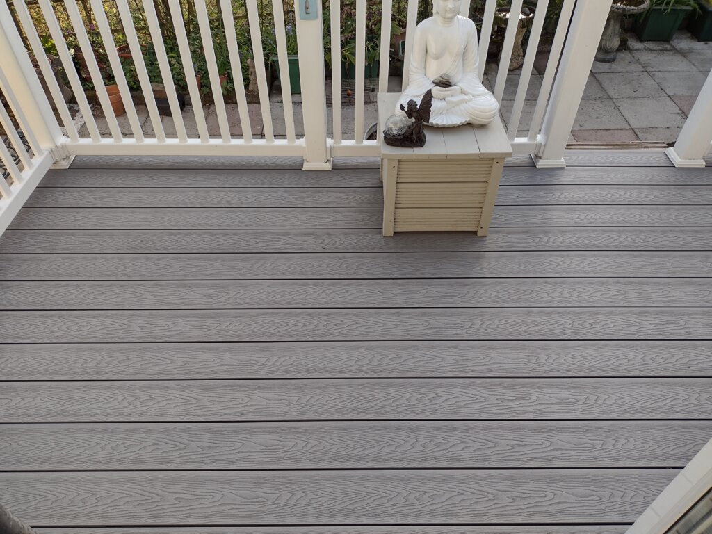 Image #3 from Lynda Jones