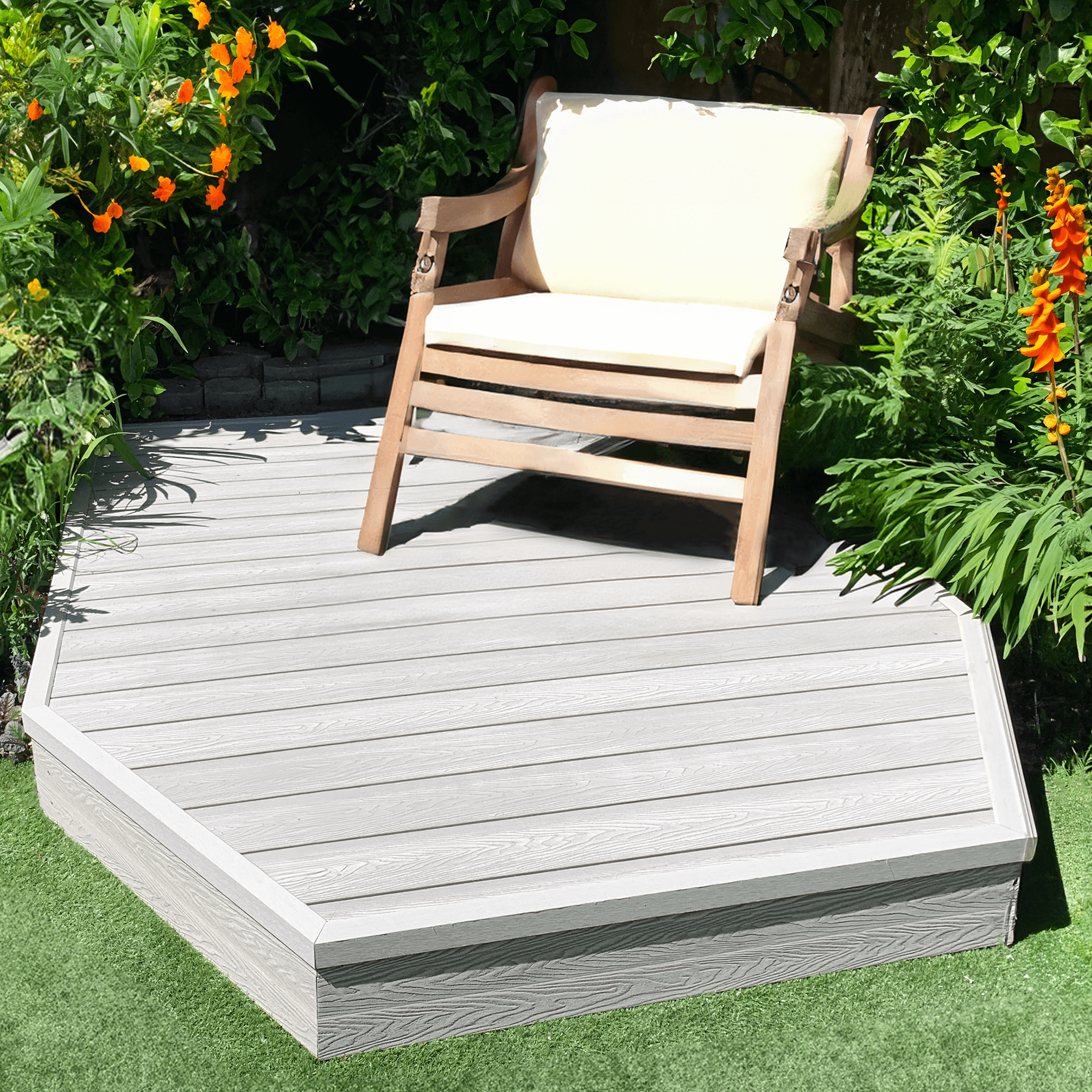 composite decking small sitting area