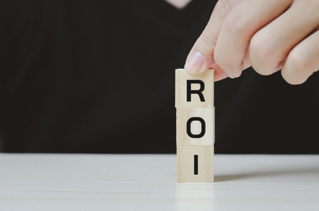 roi spelled on small wooden blocks